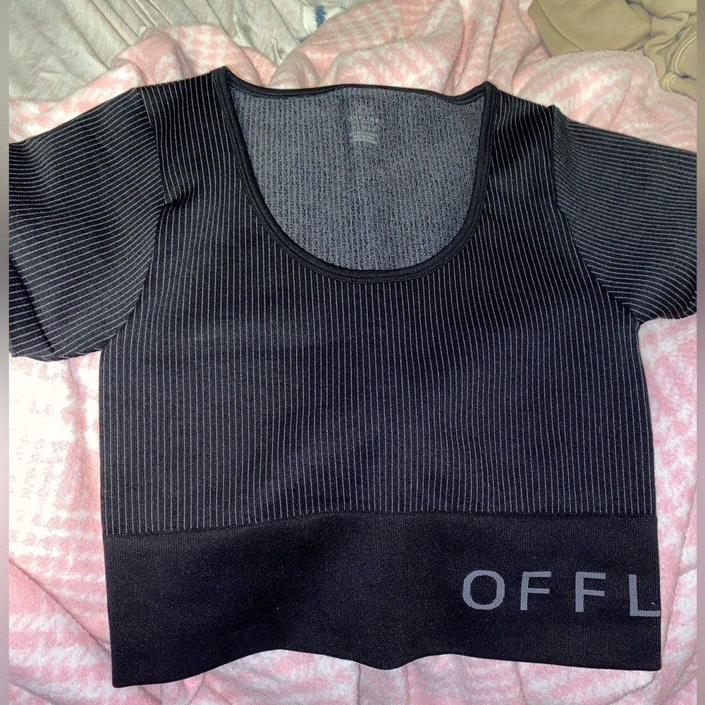Offline by Aerie Cropped T shirt